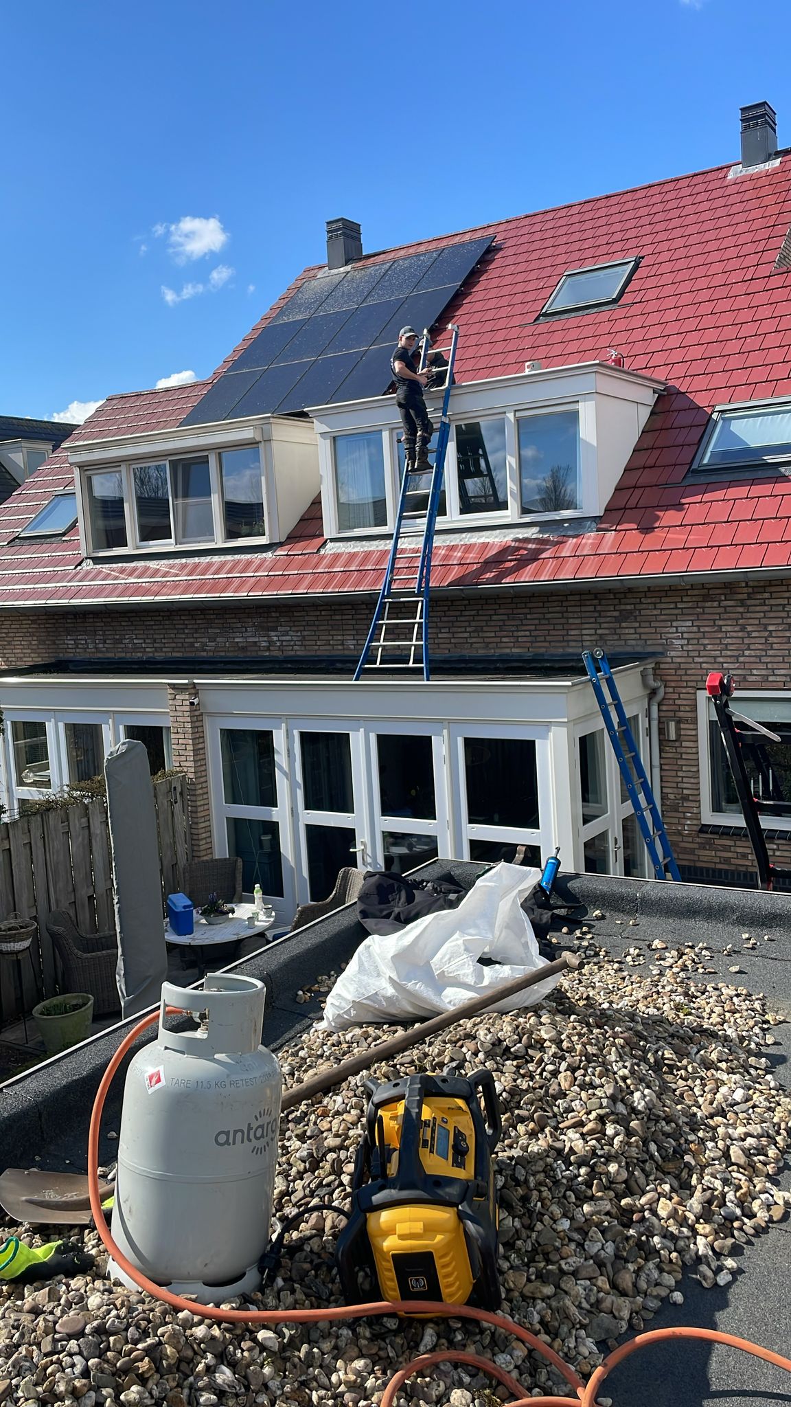 Pannendak Boxtel, Dakdekker Boxtel, Daklekkage Boxtel, Dakwerken Boxtel, PDD Dakwerken, Dakrenovatie Boxtel