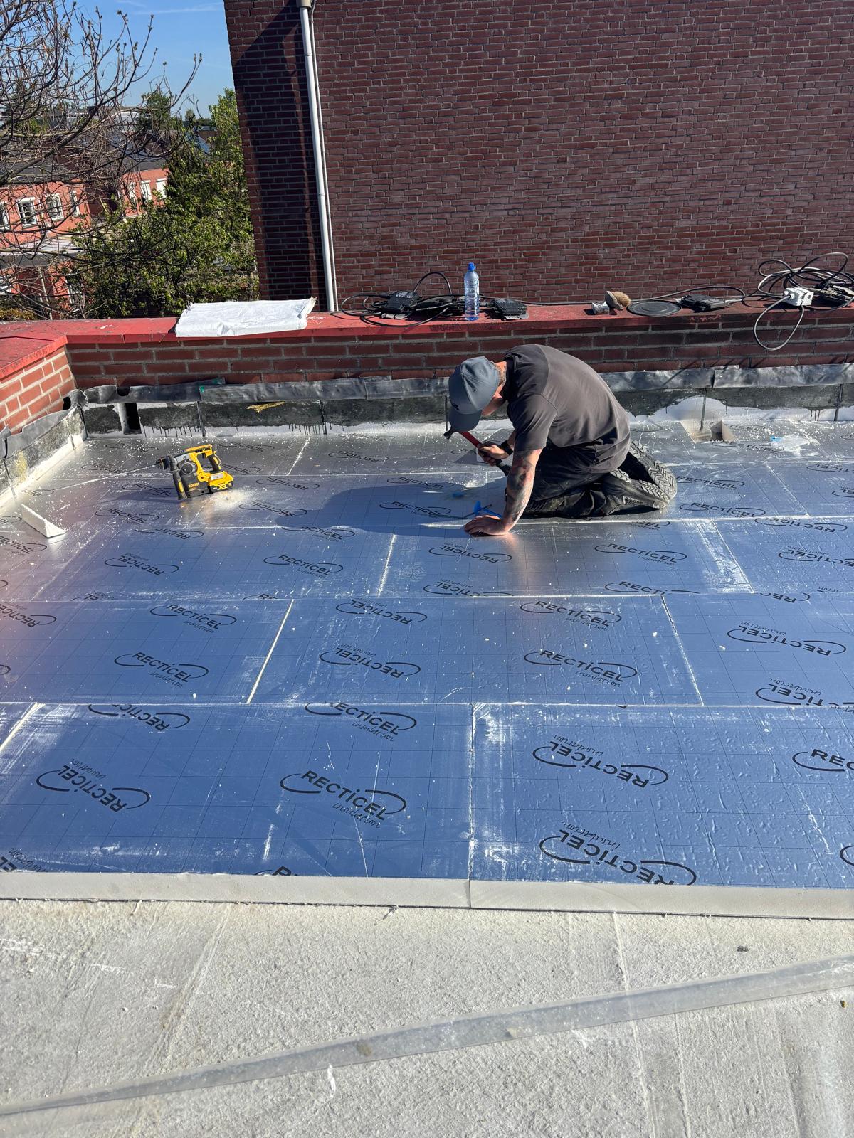 Pannendak best, Dakdekker Best, Daklekkage Best, Dakwerken Best, PDD Dakwerken, Dakrenovatie Best